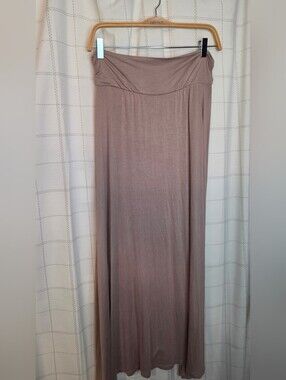 Hug + Maxi Skirt